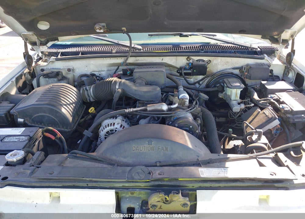 1999 GMC YUKON SLE VIN: 1GKEK13R4XJ718658