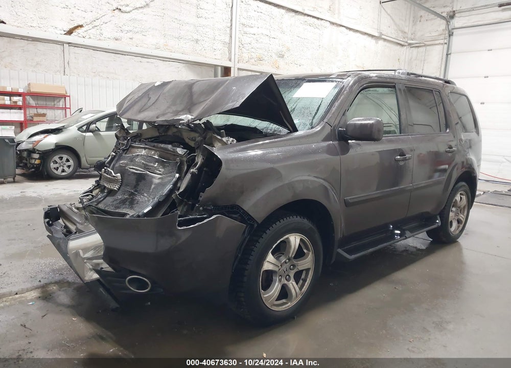 2013 HONDA PILOT EX-L VIN: 5FNYF4H57DB026353