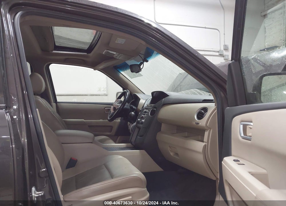 2013 HONDA PILOT EX-L VIN: 5FNYF4H57DB026353