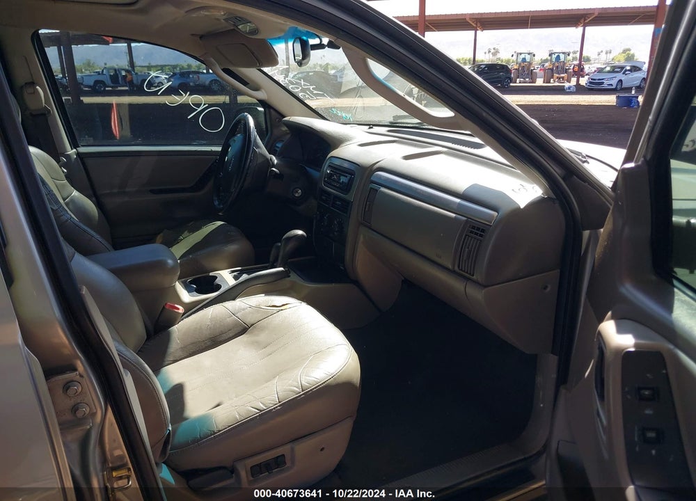 2002 JEEP GRAND CHEROKEE LAREDO VIN: 1J4GW48N82C150342