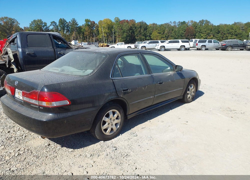 2001 HONDA ACCORD 2.3 EX VIN: JHMCG66851C002219