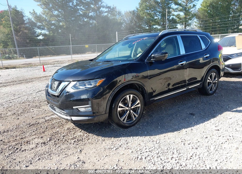 2017 NISSAN ROGUE SL VIN: 5N1AT2MVXHC809833