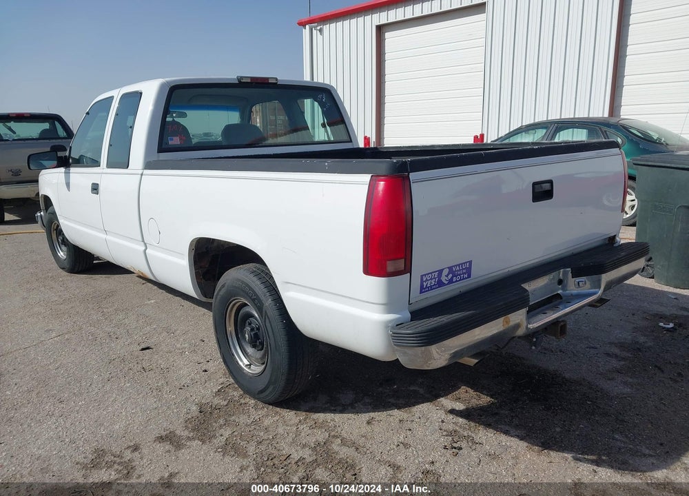 1997 CHEVROLET C1500 FLEETSIDE VIN: 1GBEC19R0VE227577