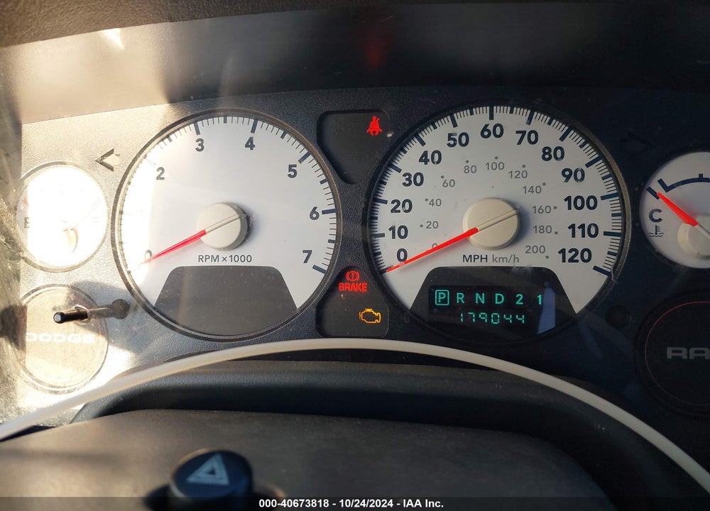 2007 DODGE RAM 1500 ST VIN: 1D7HU16217J604091