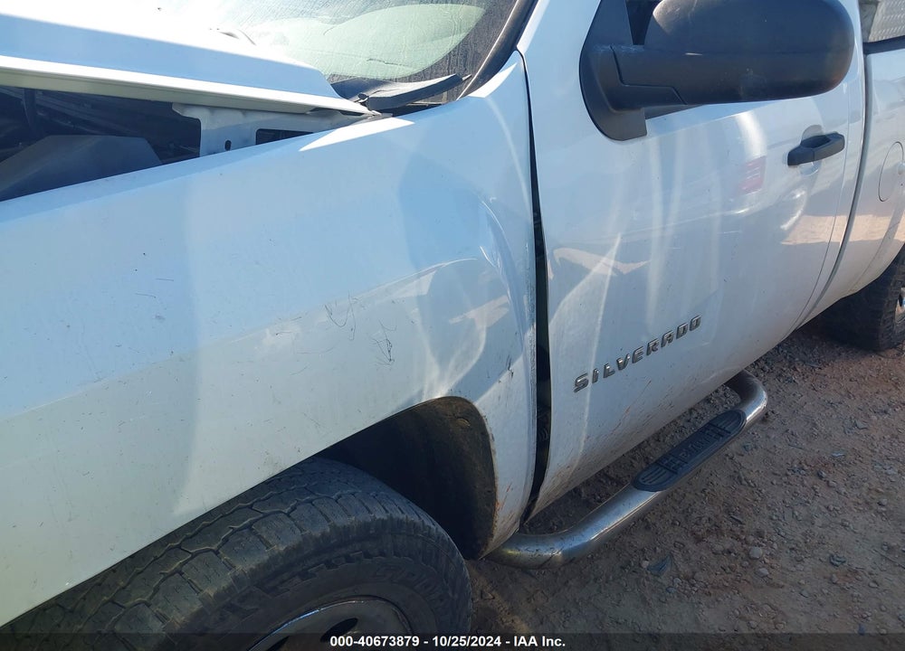 2011 CHEVROLET SILVERADO 1500 WORK TRUCK VIN: 1GCNKPEX4BZ254887