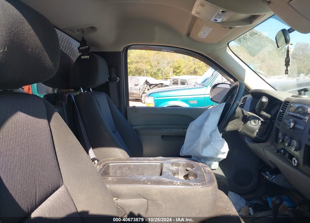 2011 CHEVROLET SILVERADO 1500 WORK TRUCK VIN: 1GCNKPEX4BZ254887