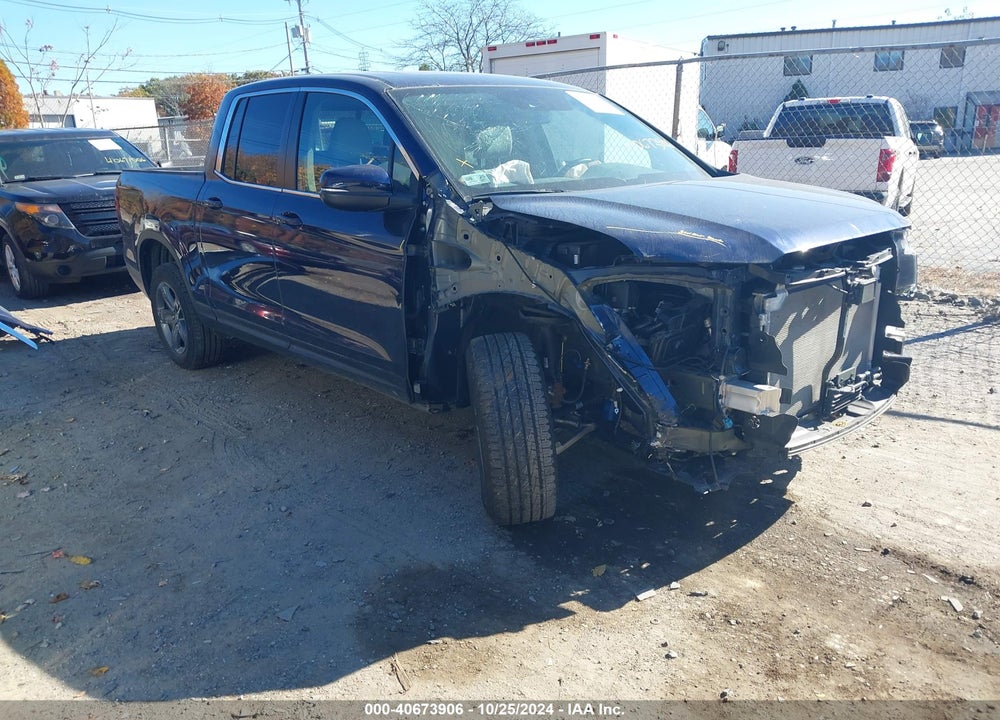 2023 HONDA RIDGELINE RTL VIN: 5FPYK3F57PB019066