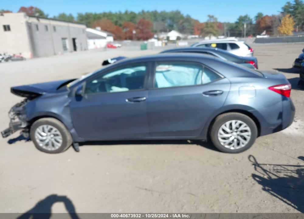 2018 TOYOTA COROLLA LE VIN: 2T1BURHE6JC055013