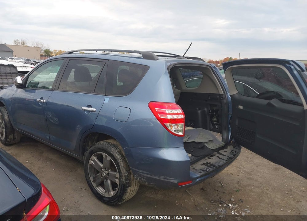 2011 TOYOTA RAV4 VIN: 2T3BF4DV1BW140433