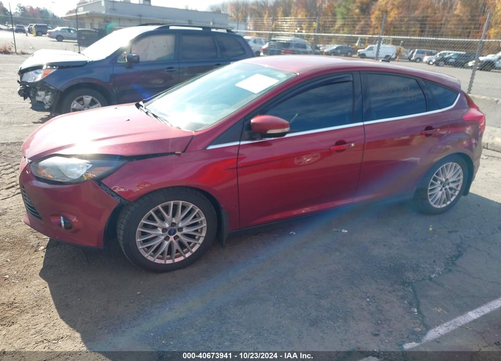 2014 FORD FOCUS TITANIUM VIN: 1FADP3N2XEL178387