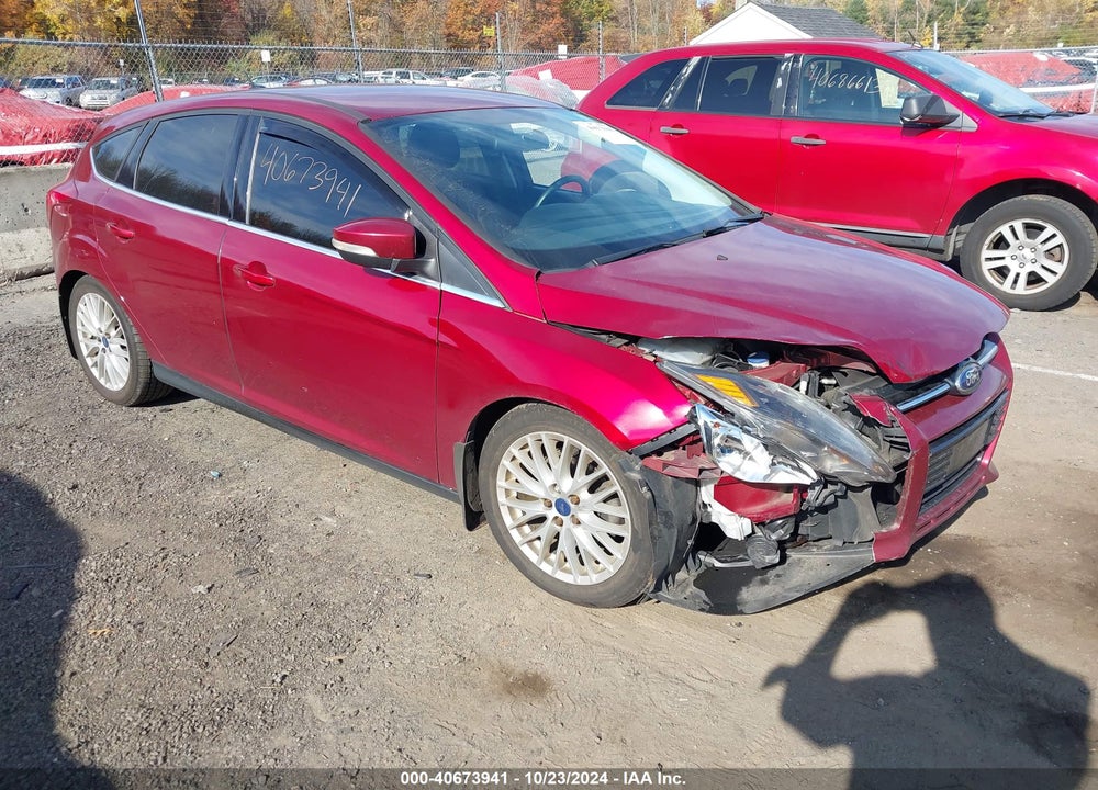 2014 FORD FOCUS TITANIUM VIN: 1FADP3N2XEL178387