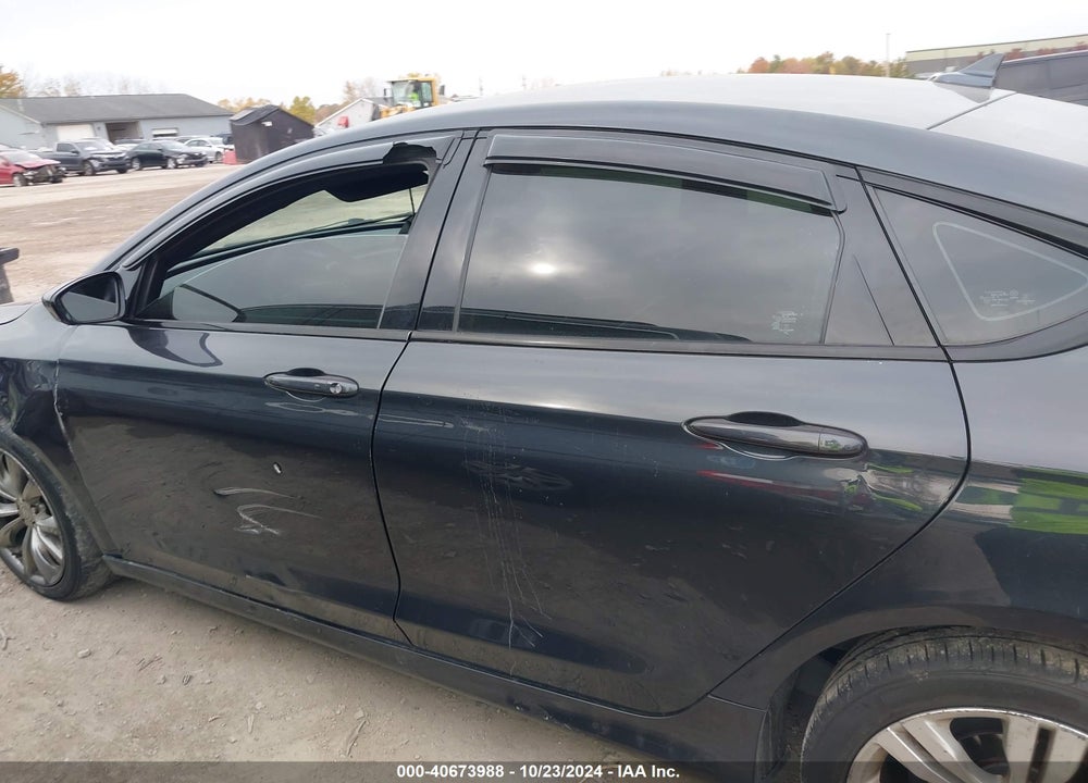 2016 CHRYSLER 200 S VIN: 1C3CCCBB3GN175090