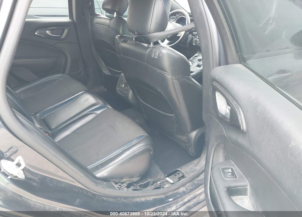 2016 CHRYSLER 200 S VIN: 1C3CCCBB3GN175090
