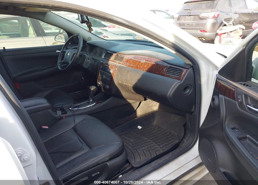 2013 CHEVROLET IMPALA LTZ VIN: 2G1WC5E33D1203081