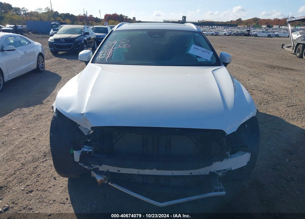 2022 VOLVO XC60 B5 INSCRIPTION VIN: YV4L12RL1N1981764
