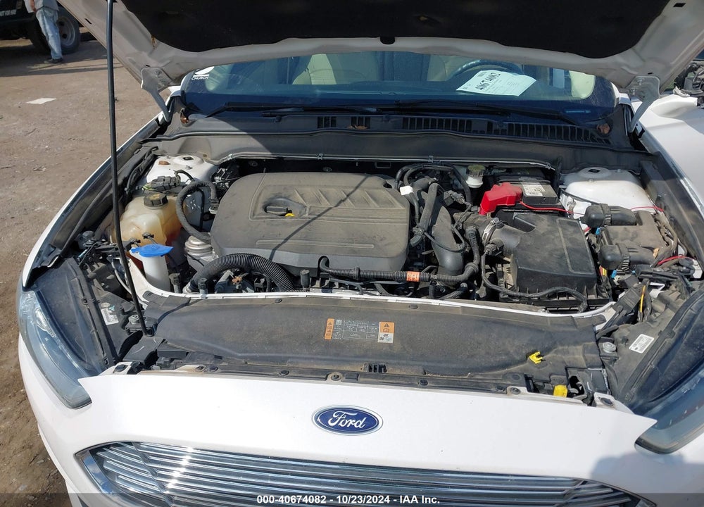 2014 FORD FUSION SE VIN: 3FA6P0HD6ER303925