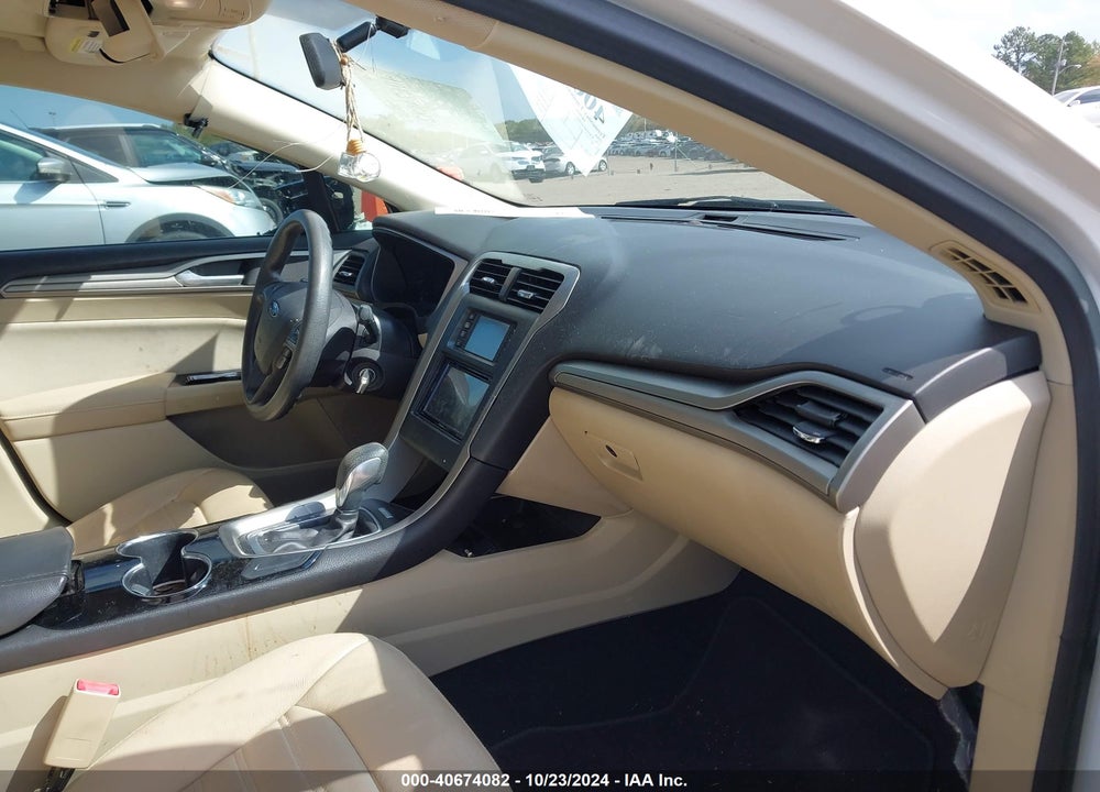 2014 FORD FUSION SE VIN: 3FA6P0HD6ER303925