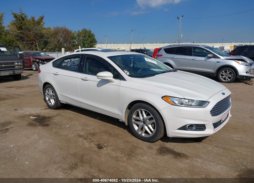 2014 FORD FUSION SE VIN: 3FA6P0HD6ER303925