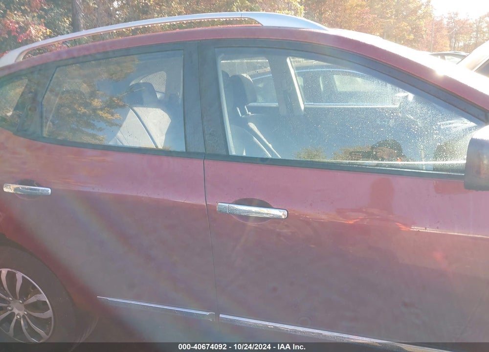 2015 NISSAN ROGUE SELECT S VIN: JN8AS5MT8FW672382
