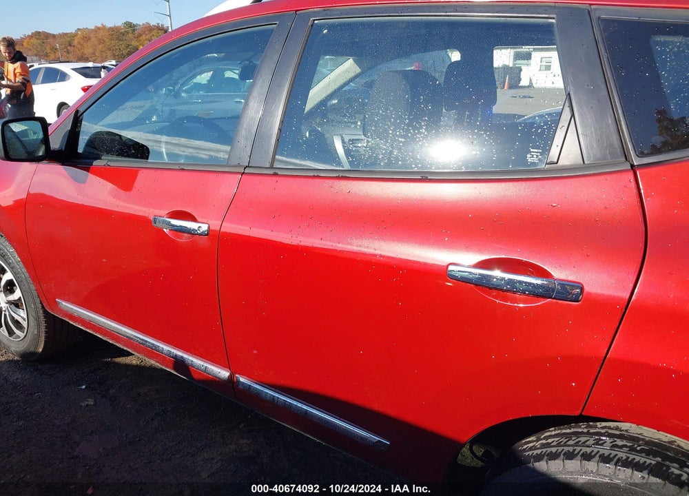 2015 NISSAN ROGUE SELECT S VIN: JN8AS5MT8FW672382