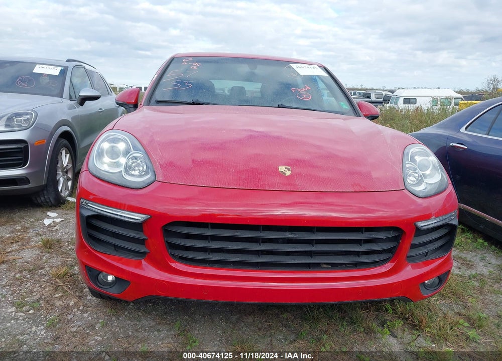 2016 PORSCHE CAYENNE VIN: WP1AA2A20GKA15088