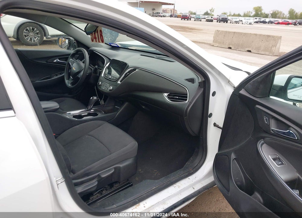 2020 CHEVROLET MALIBU FWD LT VIN: 1G1ZD5ST7LF111204