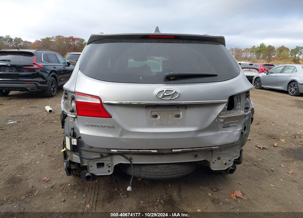 2016 HYUNDAI SANTA FE LIMITED VIN: KM8SRDHF3GU152853