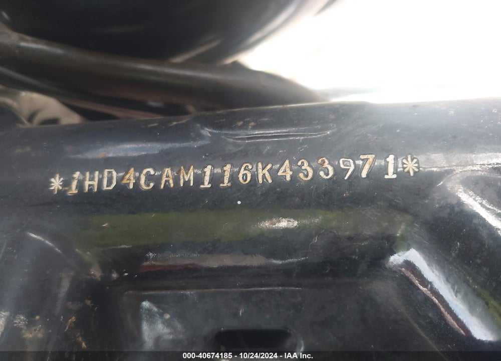 2006 HARLEY-DAVIDSON XL883 VIN: 1HD4CAM116K433971
