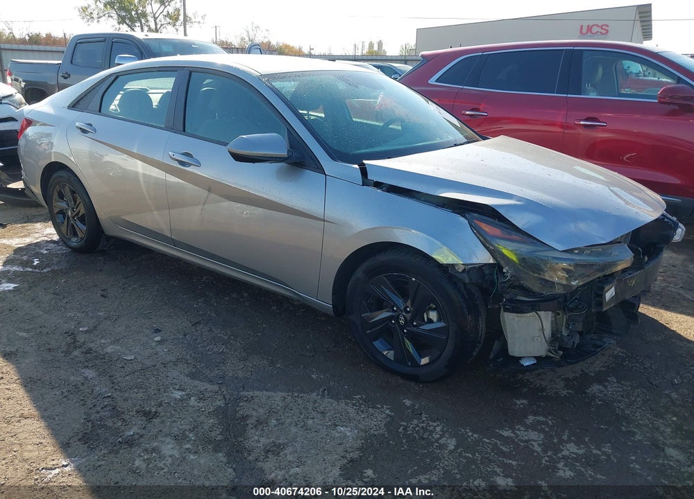 2023 HYUNDAI ELANTRA SEL VIN: 5NPLM4AG8PH104849