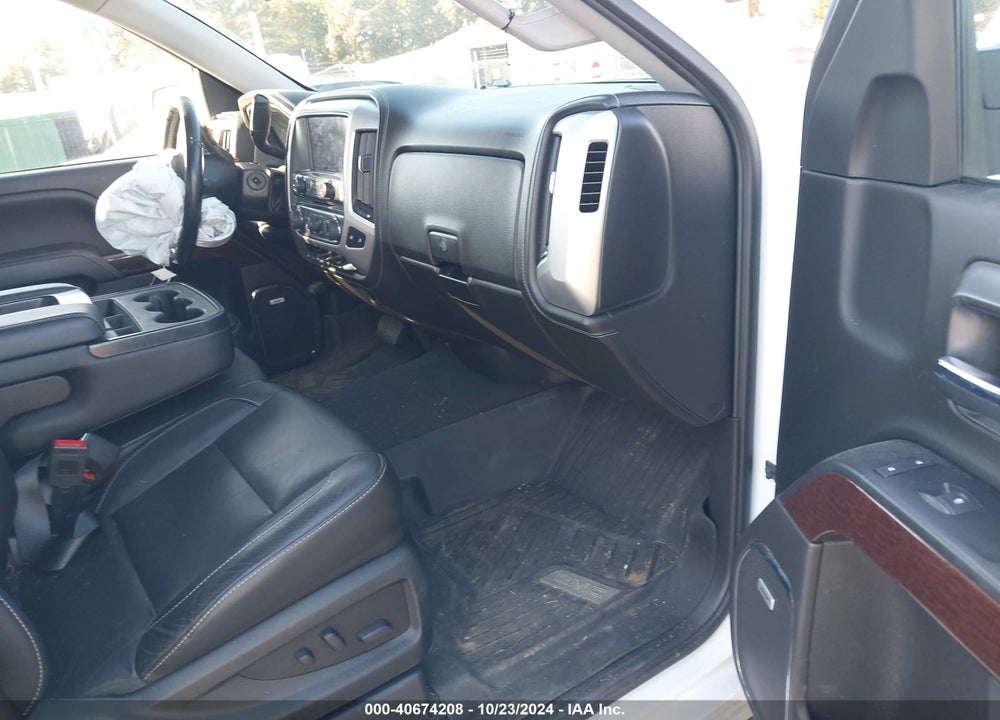 2018 GMC SIERRA 1500 SLT VIN: 3GTU2NEC2JG556495
