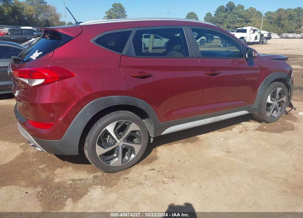 2017 HYUNDAI TUCSON SPORT VIN: KM8J33A2XHU539528