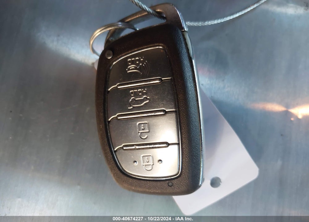 2017 HYUNDAI TUCSON SPORT VIN: KM8J33A2XHU539528