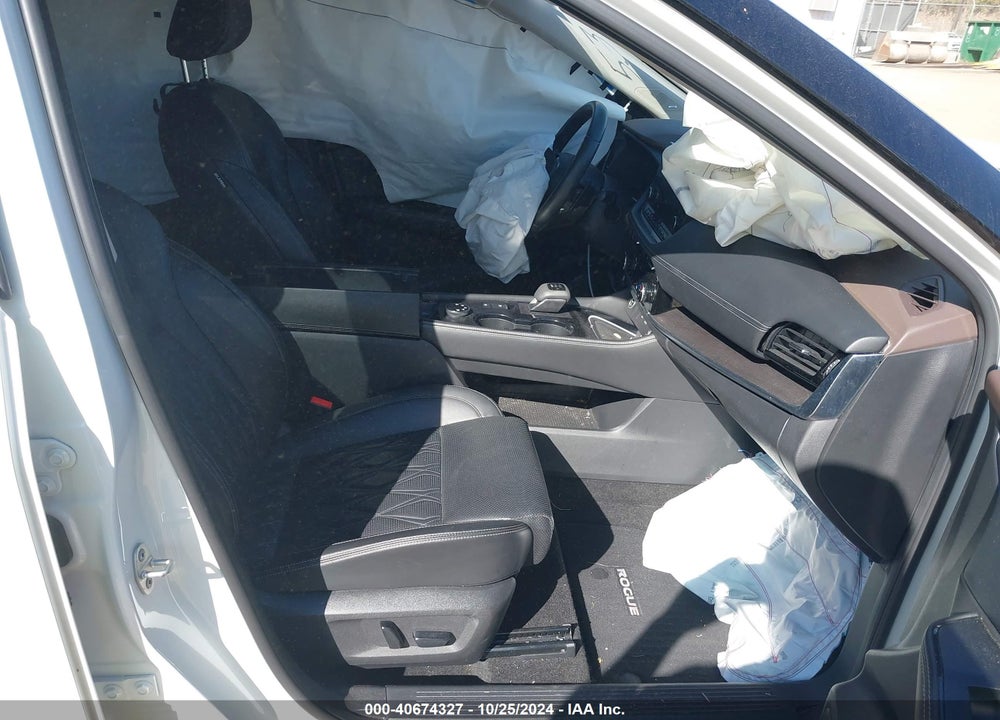 2021 NISSAN ROGUE PLATINUM VIN: JN8AT3DD4MW302182