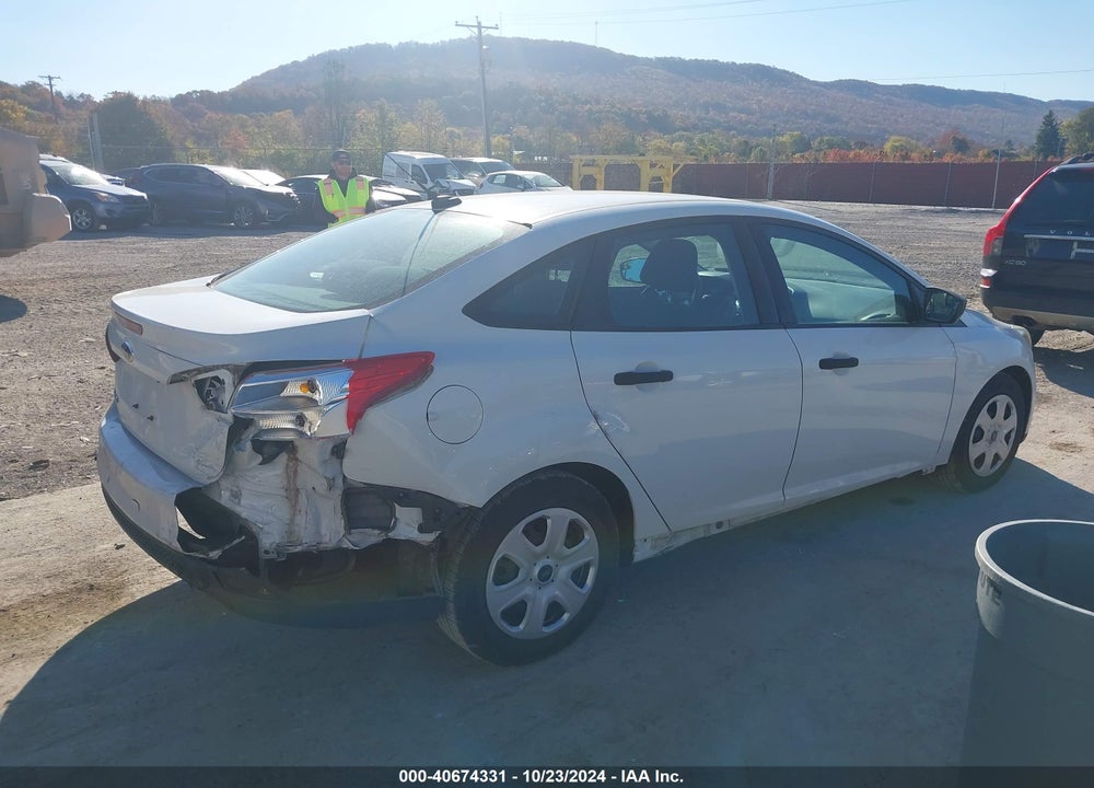 2014 FORD FOCUS S VIN: 1FADP3E27EL370429