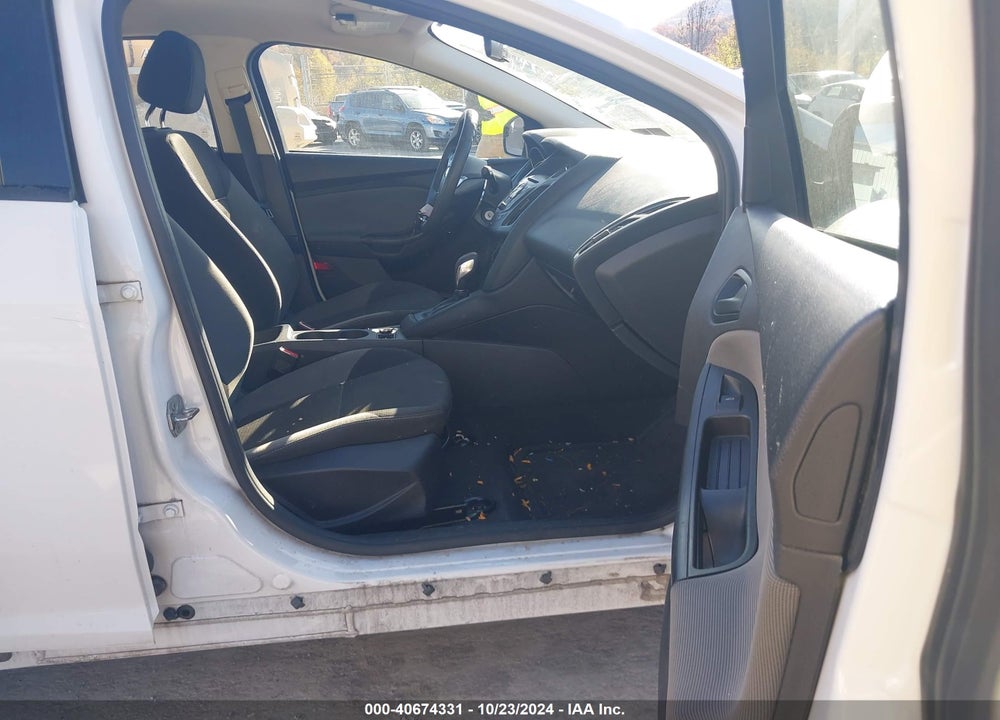 2014 FORD FOCUS S VIN: 1FADP3E27EL370429