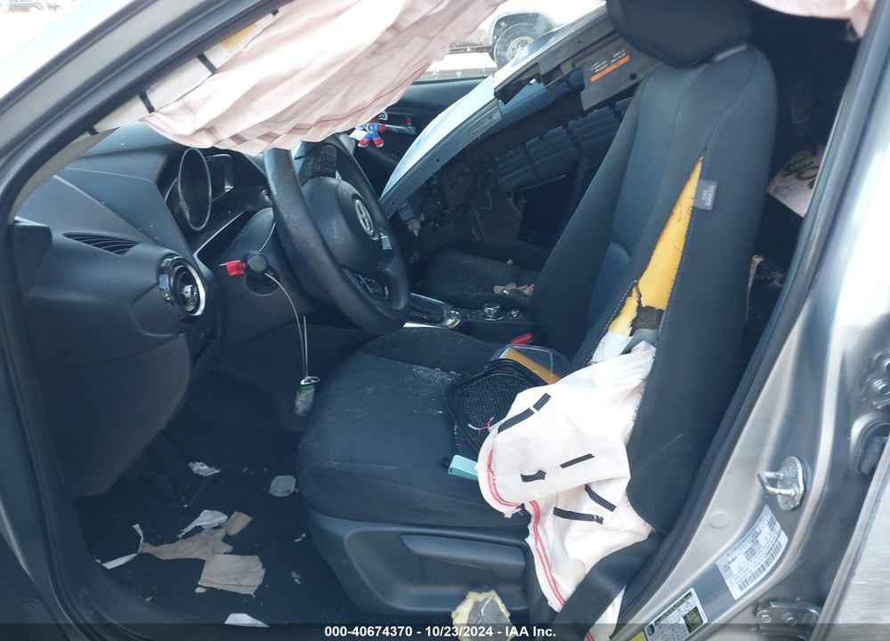 2016 SCION IA VIN: 3MYDLBZV3GY101991