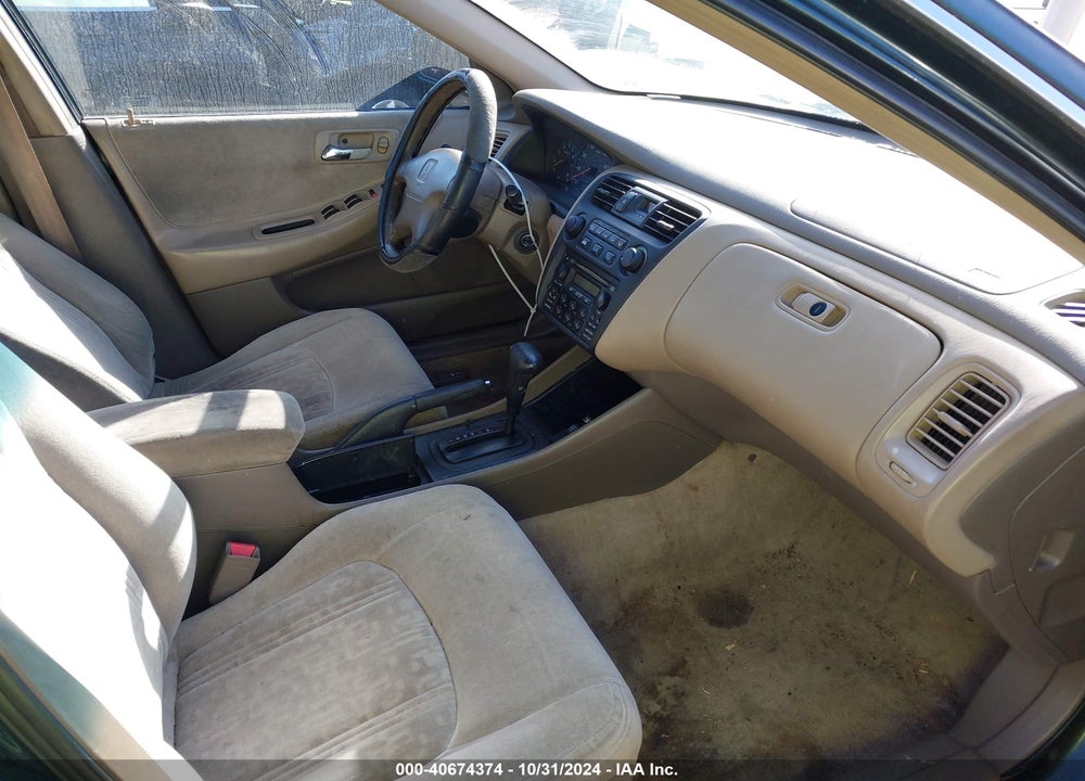 2000 HONDA ACCORD 2.3 EX VIN: 1HGCG6678YA155824