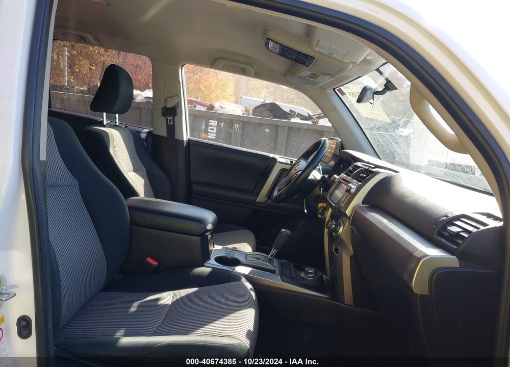 2018 TOYOTA 4RUNNER SR5 VIN: JTEBU5JR6J5536572