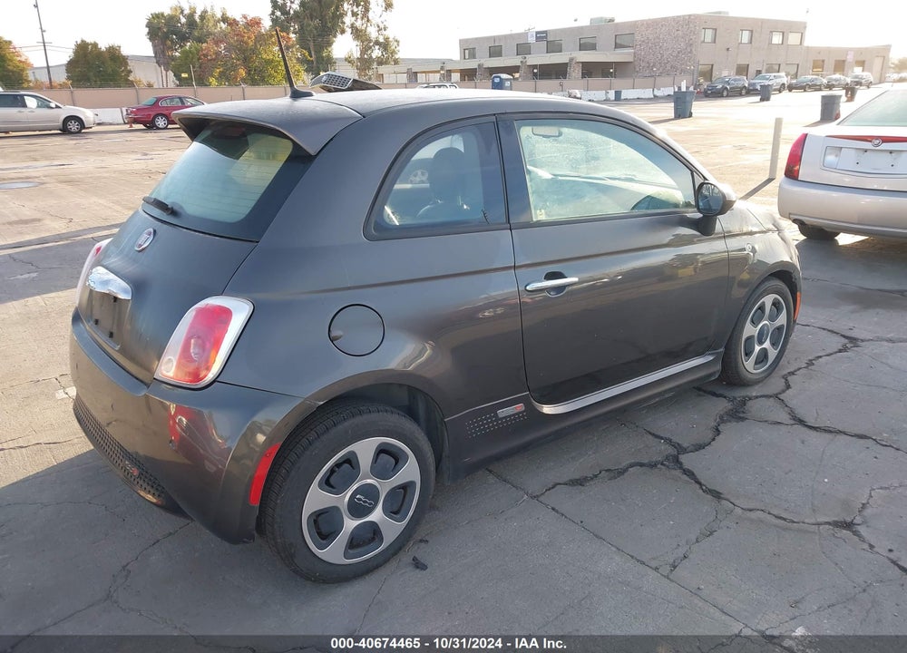 2015 FIAT 500E BATTERY ELECTRIC VIN: 3C3CFFGE4FT623413