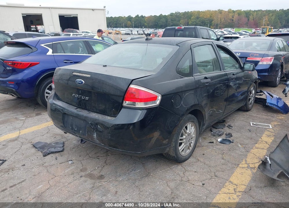 2008 FORD FOCUS S VIN: 1FAHP34N18W274523
