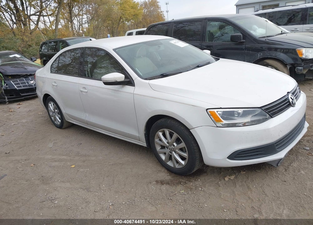 2011 VOLKSWAGEN JETTA 2.5L SE VIN: 3VWDZ7AJ1BM375920