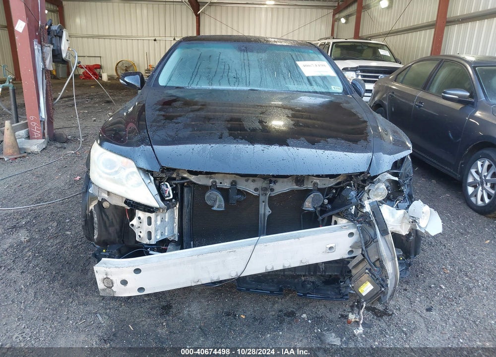 2011 LEXUS LS 460 VIN: JTHCL5EF0B5012314