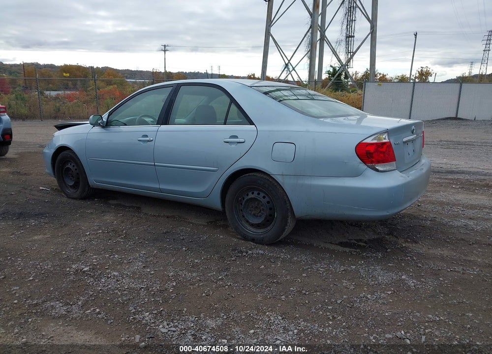 2005 TOYOTA CAMRY LE VIN: 4T1BE32K15U992476