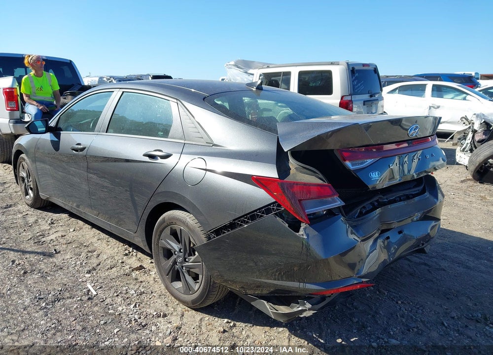 2022 HYUNDAI ELANTRA SEL VIN: 5NPLS4AG3NH086926