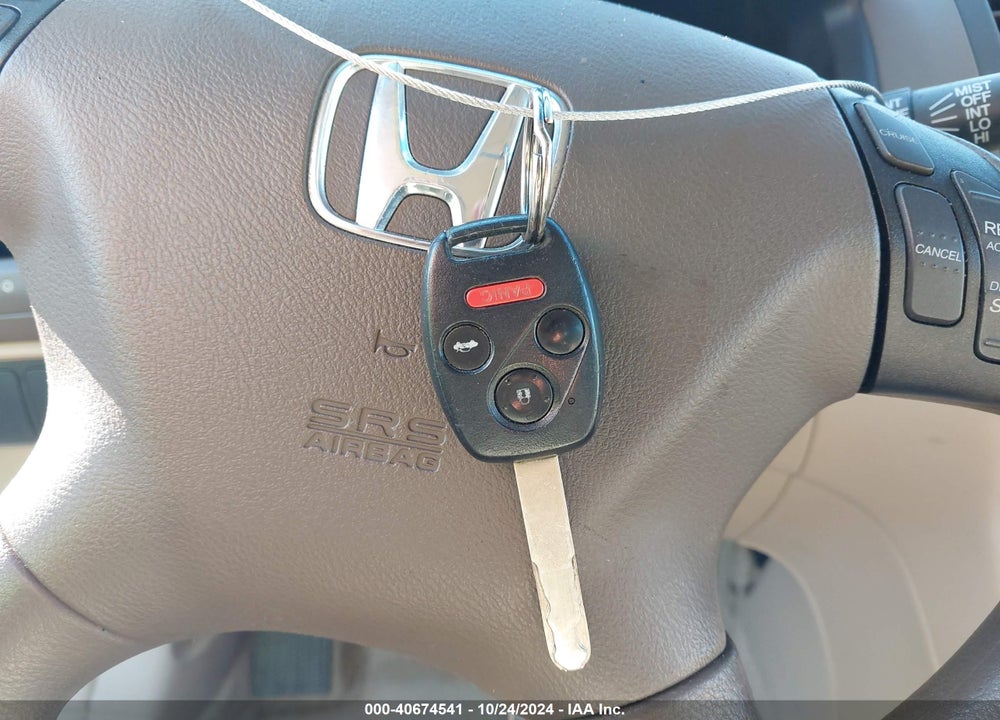 2007 HONDA ACCORD 2.4 EX VIN: 1HGCM56797A130190