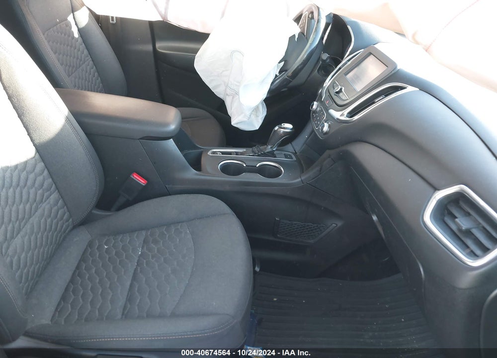 2018 CHEVROLET EQUINOX LT VIN: 2GNAXSEV6J6154177