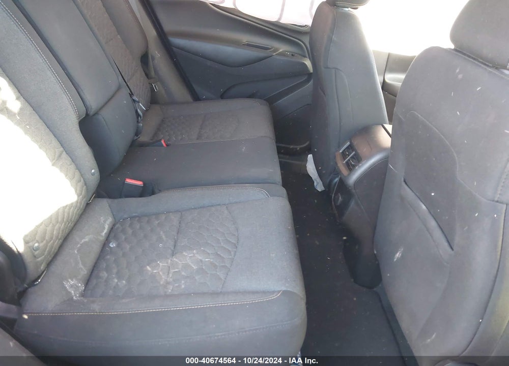 2018 CHEVROLET EQUINOX LT VIN: 2GNAXSEV6J6154177