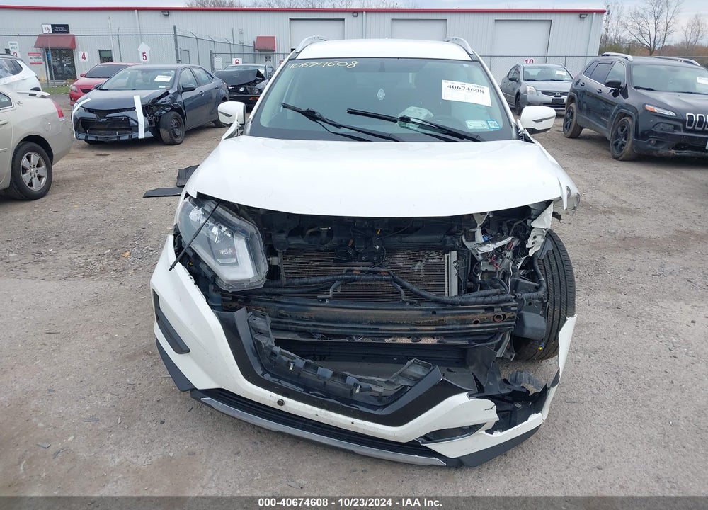 2017 NISSAN ROGUE S VIN: JN8AT2MV1HW011034