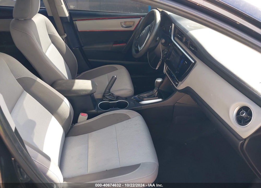 2017 TOYOTA COROLLA LE VIN: 2T1BURHE2HC951397