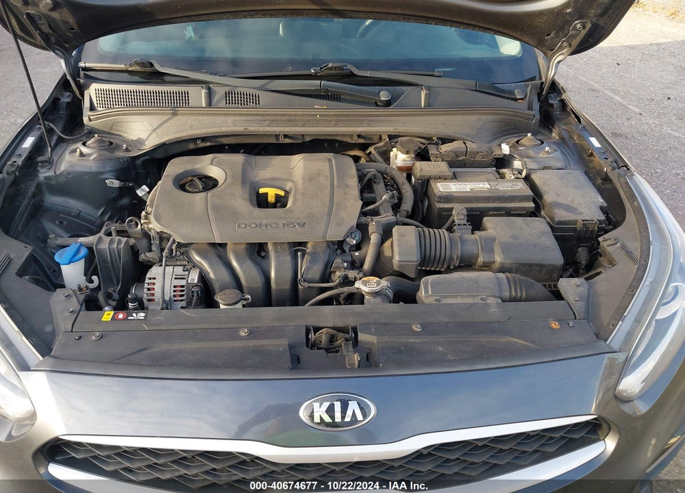 2019 KIA FORTE LXS VIN: 3KPF24AD2KE085494